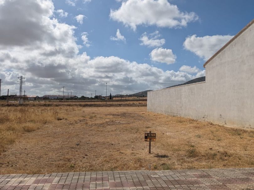 Residential for sale in Llerena