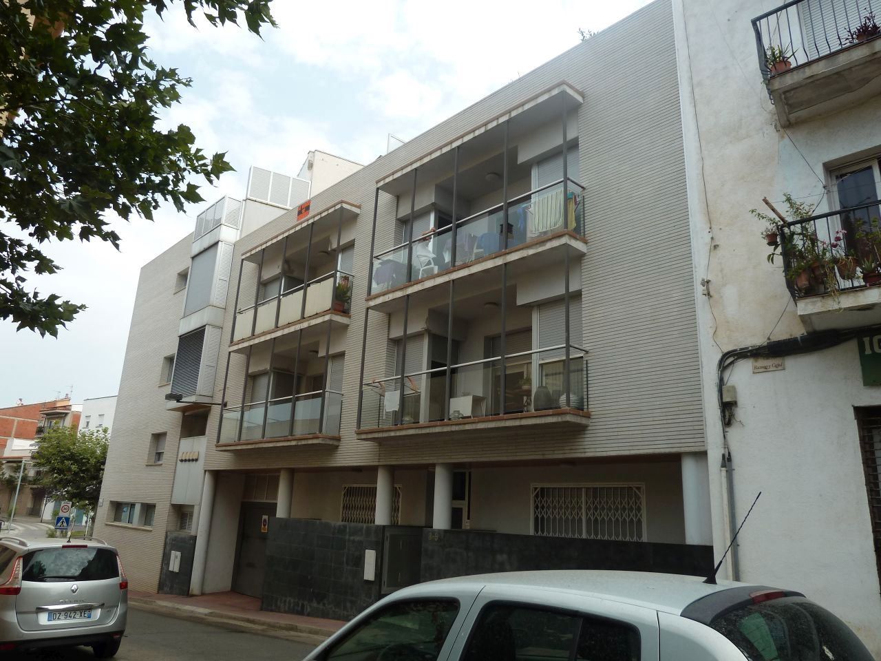 Außenansicht von Wohnung zum Verkauf in Roses mit Balkon