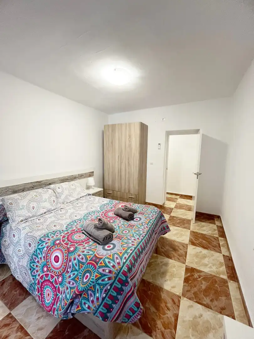 Bedroom of Flat for sale in Córdoba  with Air Conditioner and Terrace