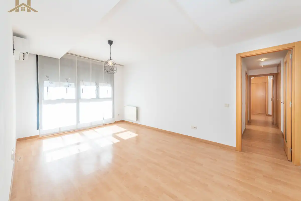 Bedroom of Flat for sale in Pinto  with Air Conditioner, Heating and Storage room