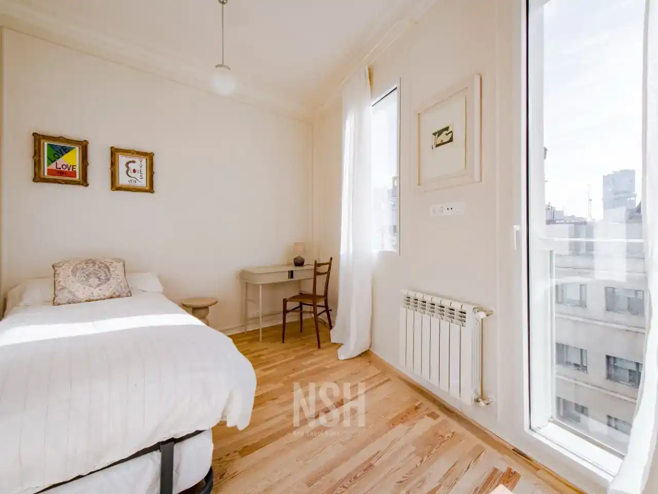 Bedroom of Flat for sale in  Madrid Capital  with Air Conditioner and Terrace