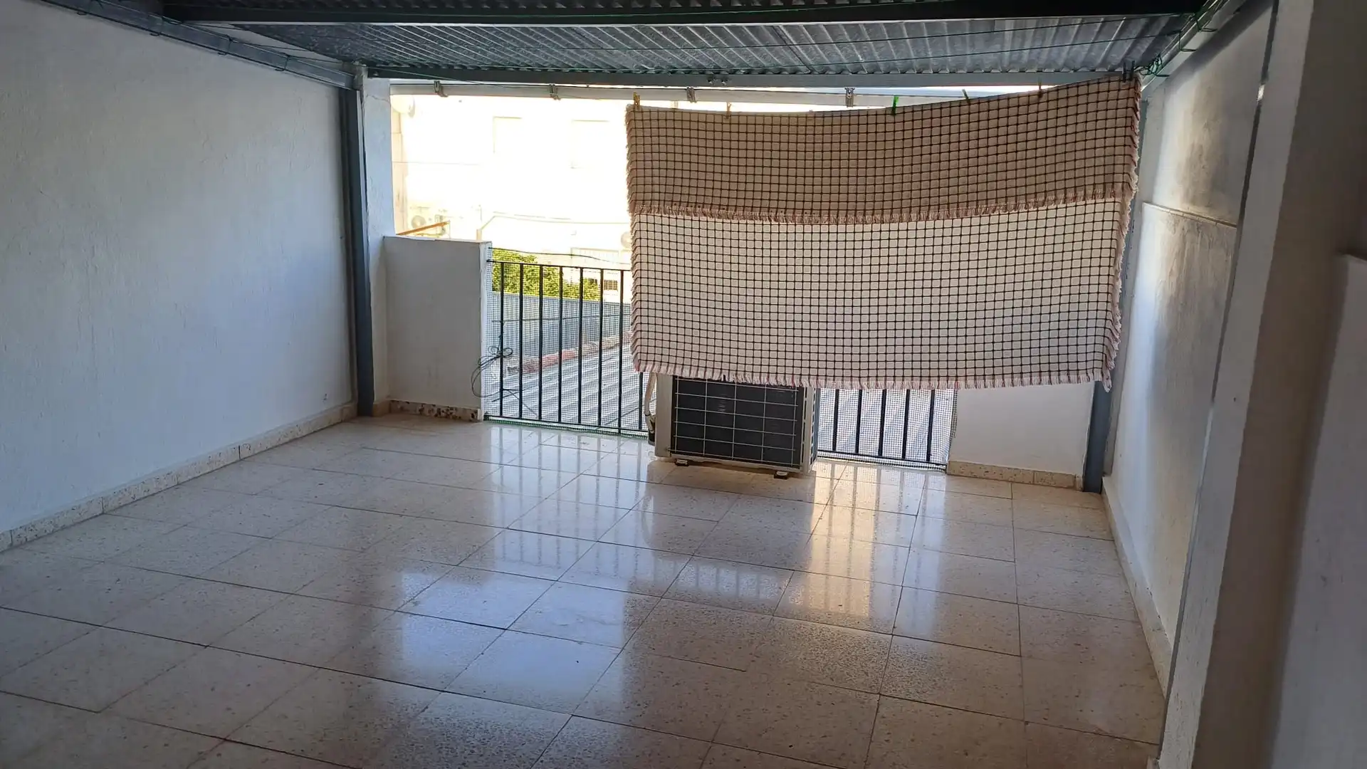 Casa adosada en venta en Villatorres