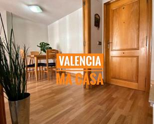 Bedroom of Duplex to rent in  Valencia Capital  with Air Conditioner and Balcony