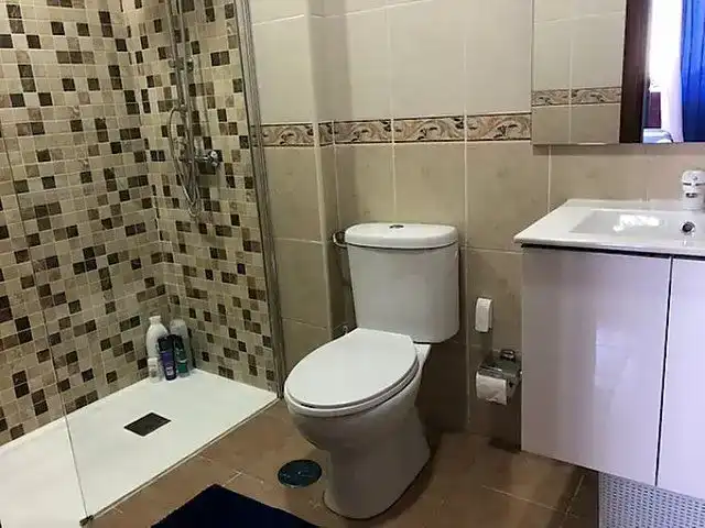 Bany de Pis en venda en Granadilla de Abona amb Balcó