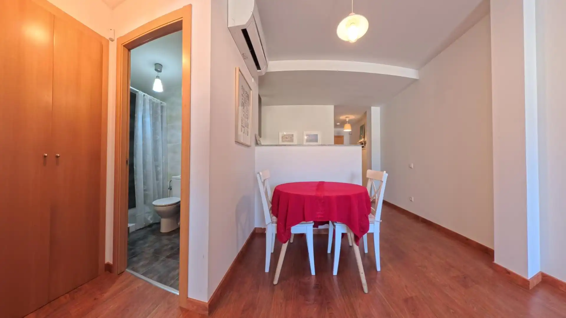 Dining room of Flat for rent in Deltebre  with Parquet flooring