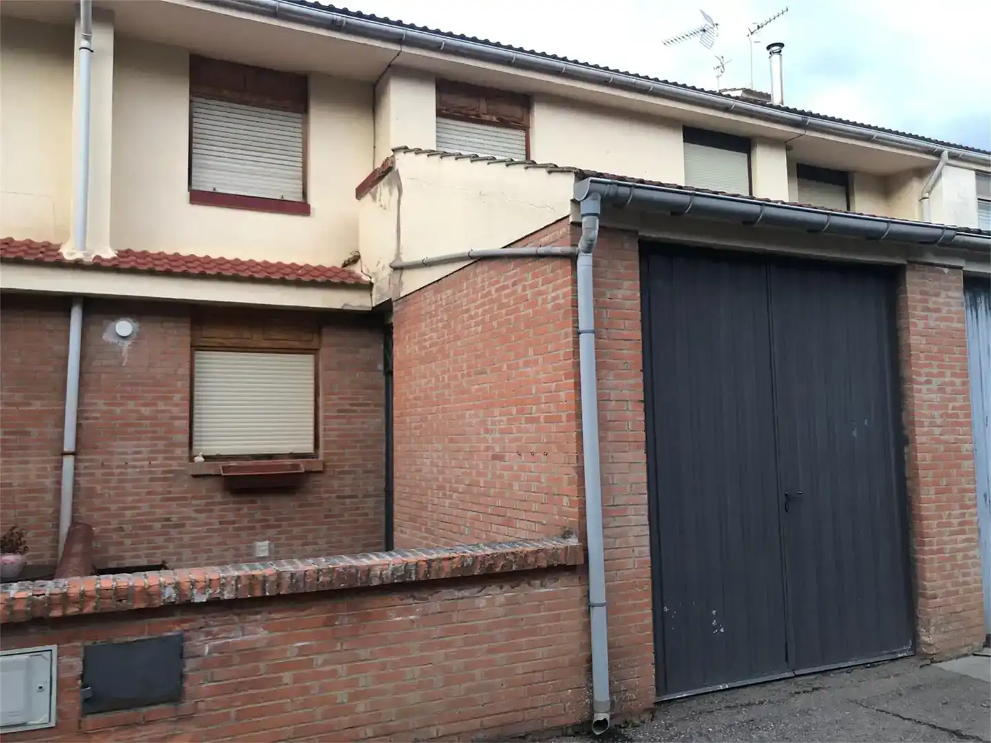 Vista exterior de Casa o xalet en venda en Belorado amb Balcó