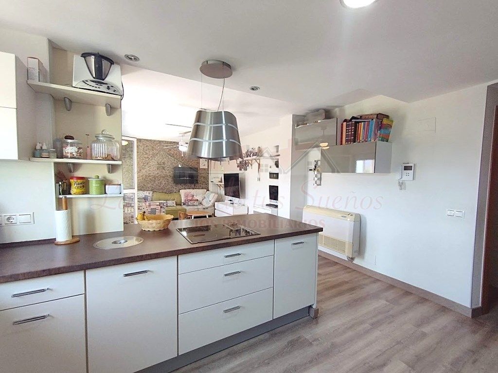 Kitchen of Flat for sale in Sax  with Air Conditioner