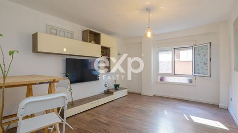 Foto 2 de Piso en venta en Calle General San Martin, 10, La Calzada, Gijón