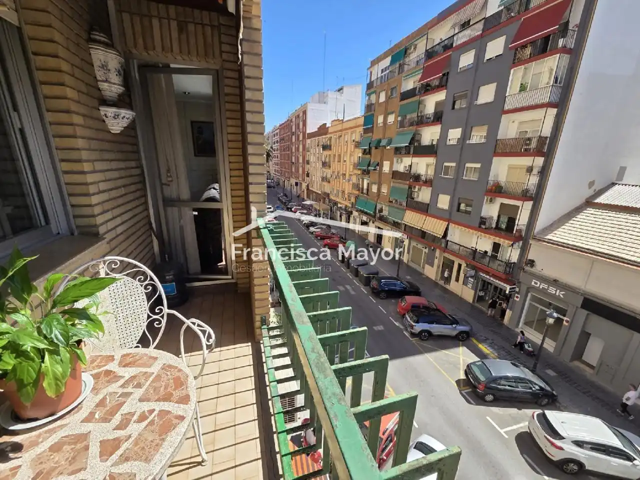Vista exterior de Pis en venda en Valencia amb Aire condicionat i Balcó