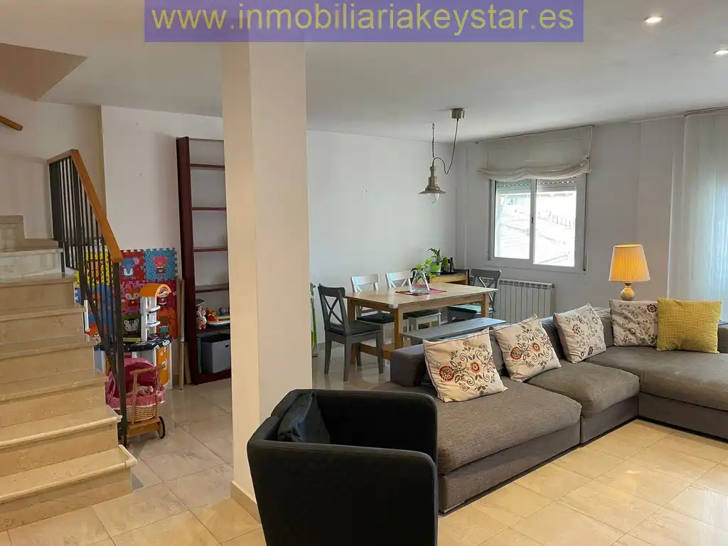 Living room of Attic for rent to own in Sant Pere de Ribes  with Air Conditioner, Heating and Terrace