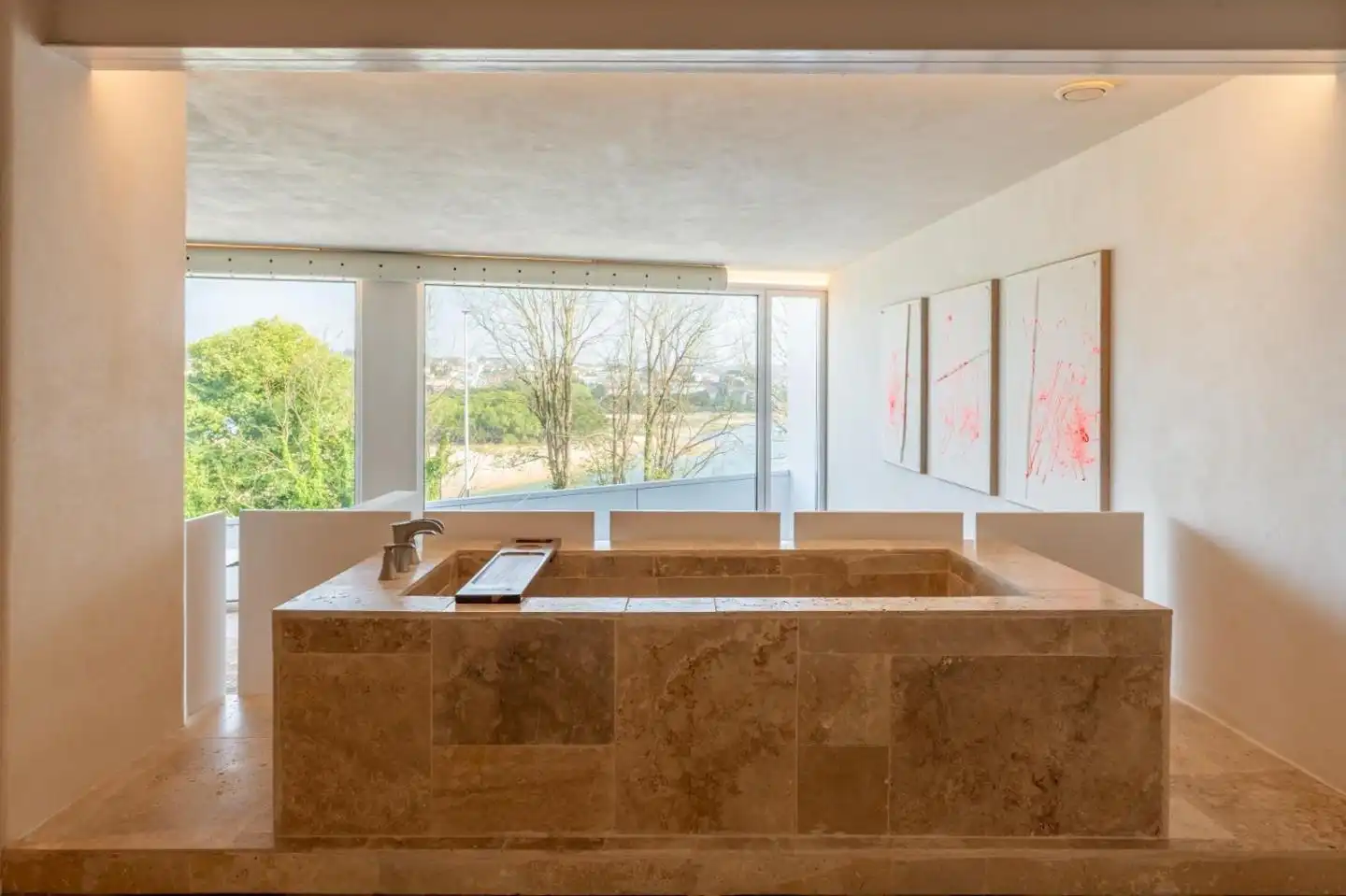 Bathroom of Houses for sale in A Coruña Capital   with Air Conditioner, Storage room and Balcony
