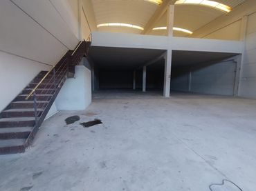 Industriegebäude zur Miete in La Geltrú - Sant Jordi