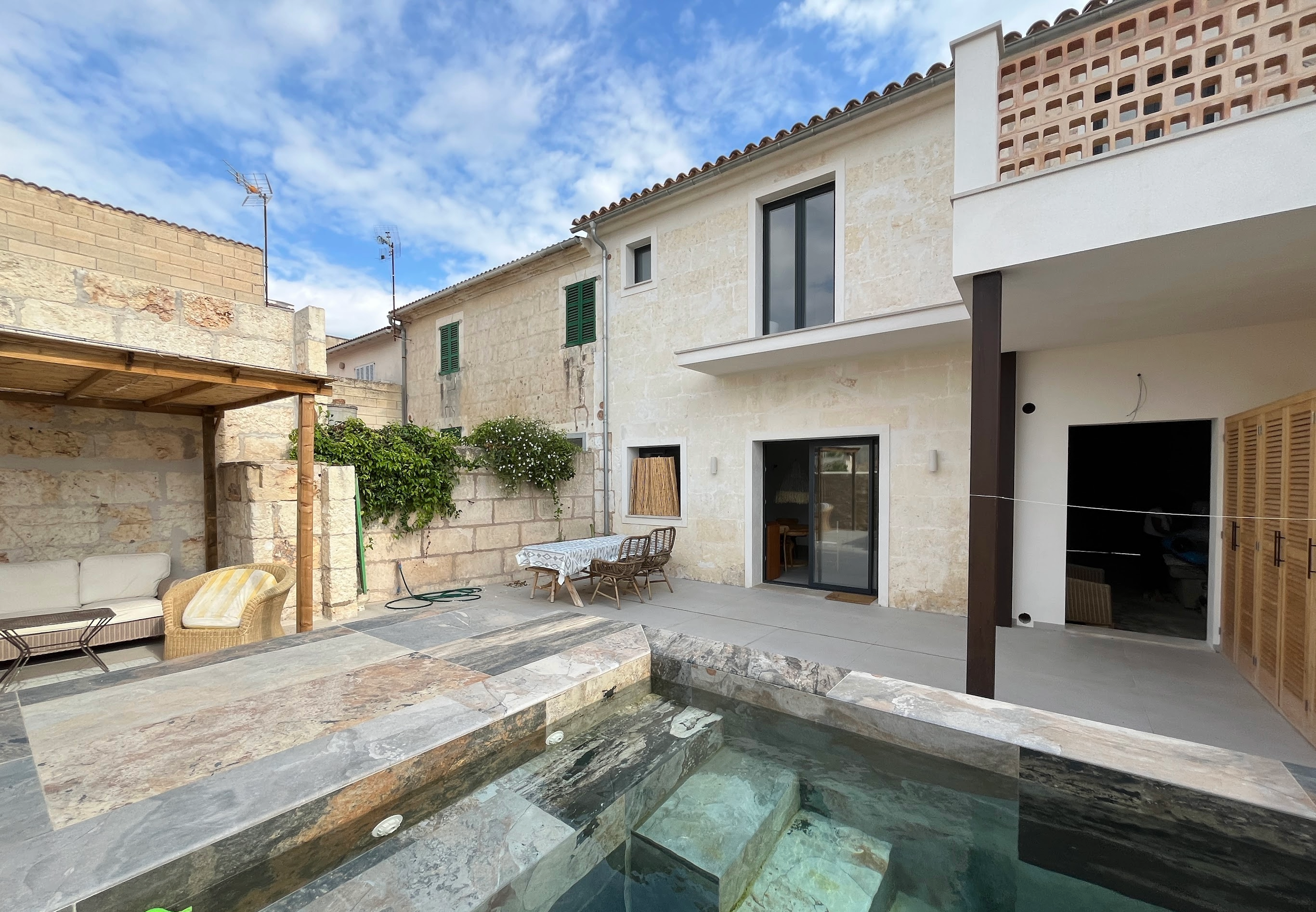 Exterior view of Single-family semi-detached to rent in Santa Margalida  with Air Conditioner and Swimming Pool