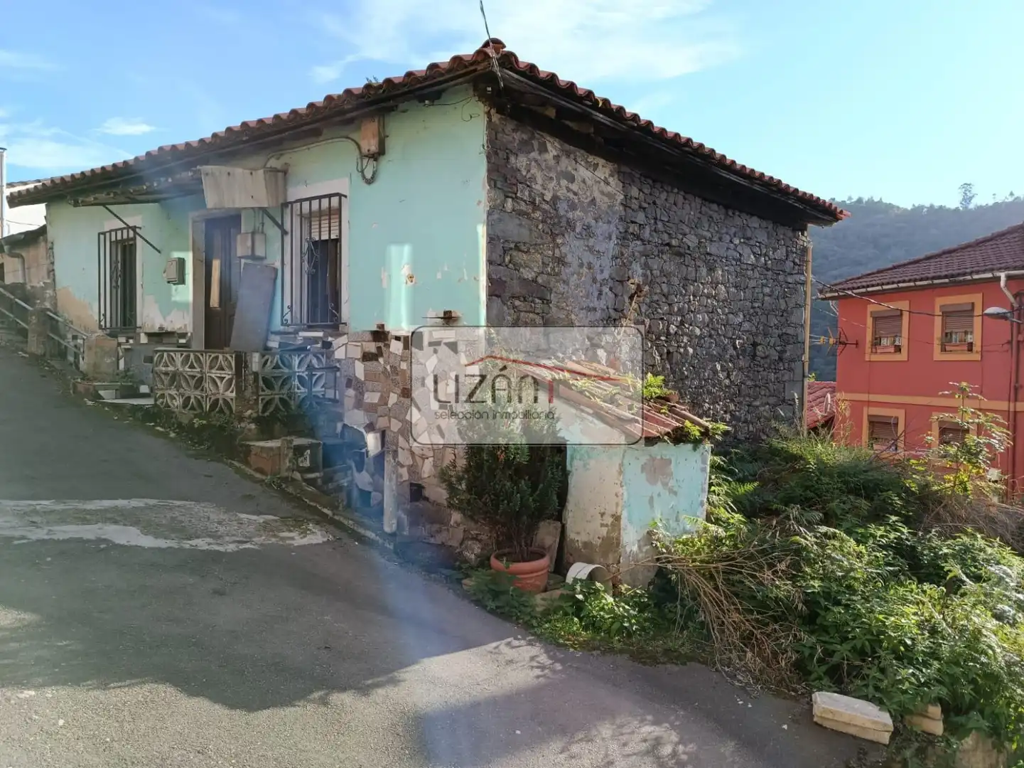 Vista exterior de Casa o xalet en venda en Mieres (Asturias)