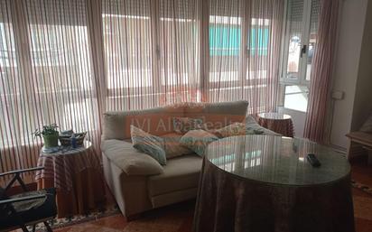 Living room of Flat for sale in  Albacete Capital  with Air Conditioner