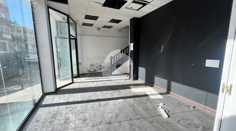 Edificio de 240m2 para reformar, compuesto por sótano, planta baja, primera planta y segunda. Ven a verlo y no pierdas la oportuni, imatge 5