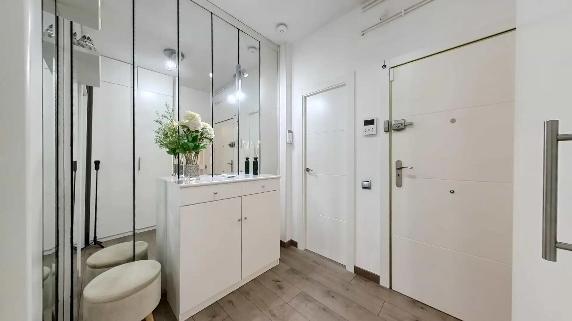 Piso con terraza en venta en Calle Virgili, imagen 27