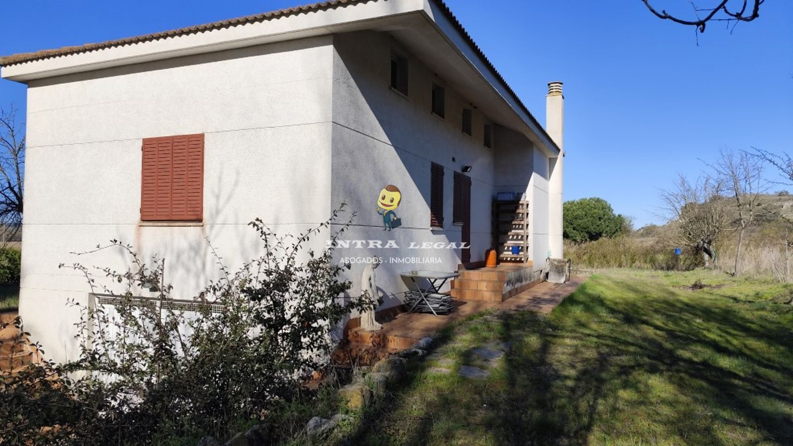 Vista exterior de Casa o chalet en venta en Valverdón con Calefacción, Piscina y Amueblado