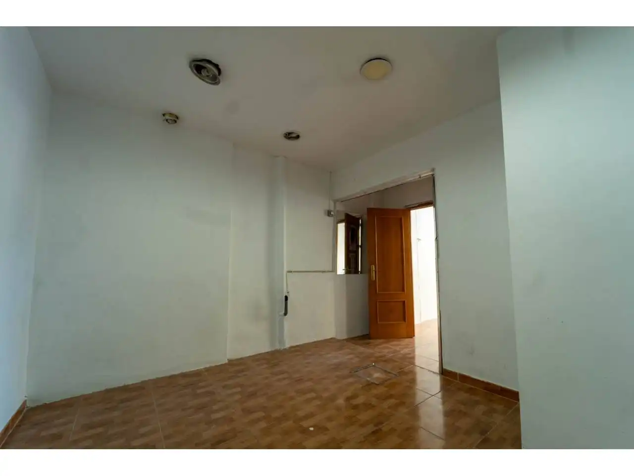 Business premises for sale in Calle Azafatas, imagen 10