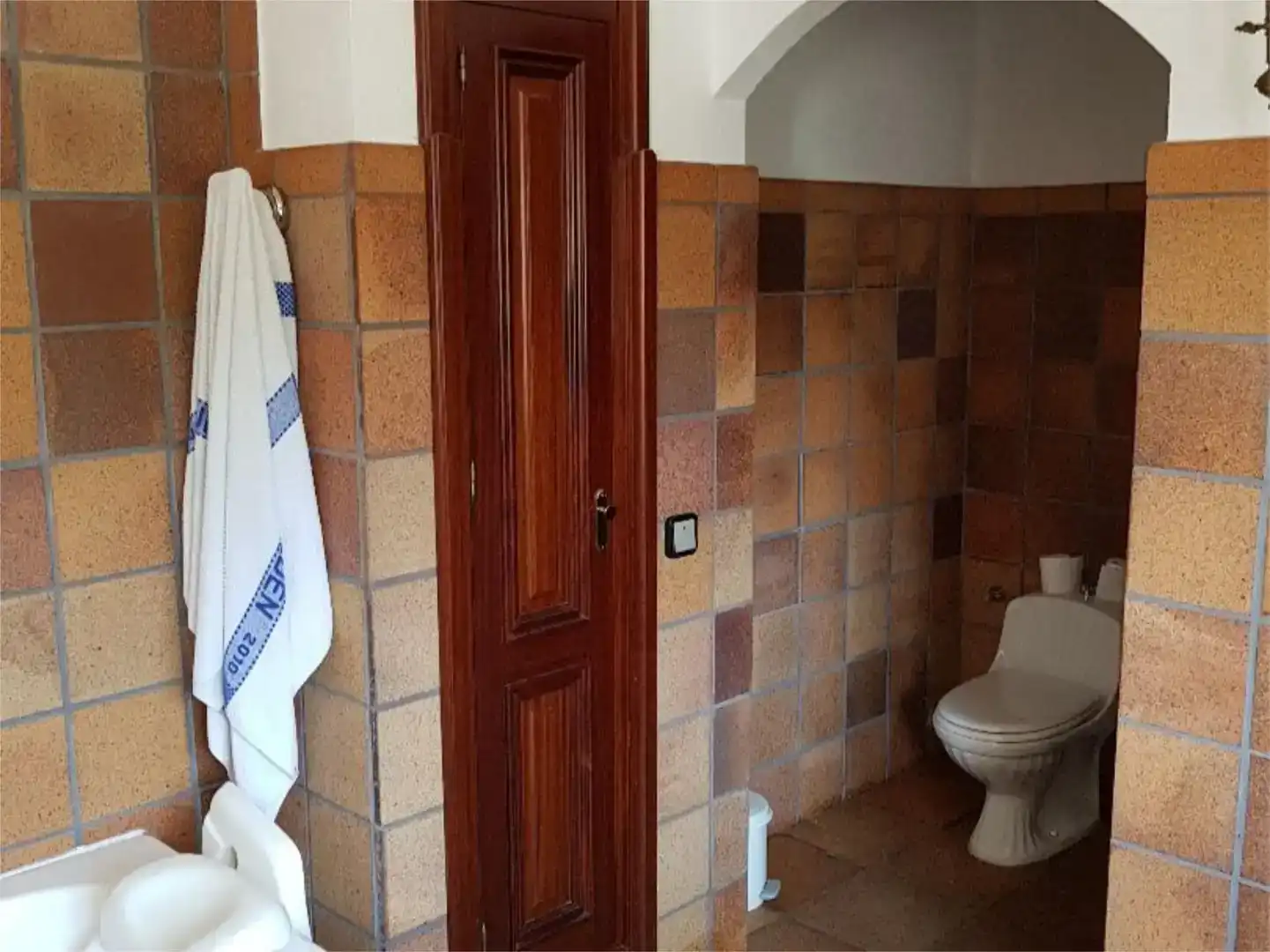 Bathroom of Houses for sale in Barbate  with Air Conditioner, Swimming Pool and Balcony