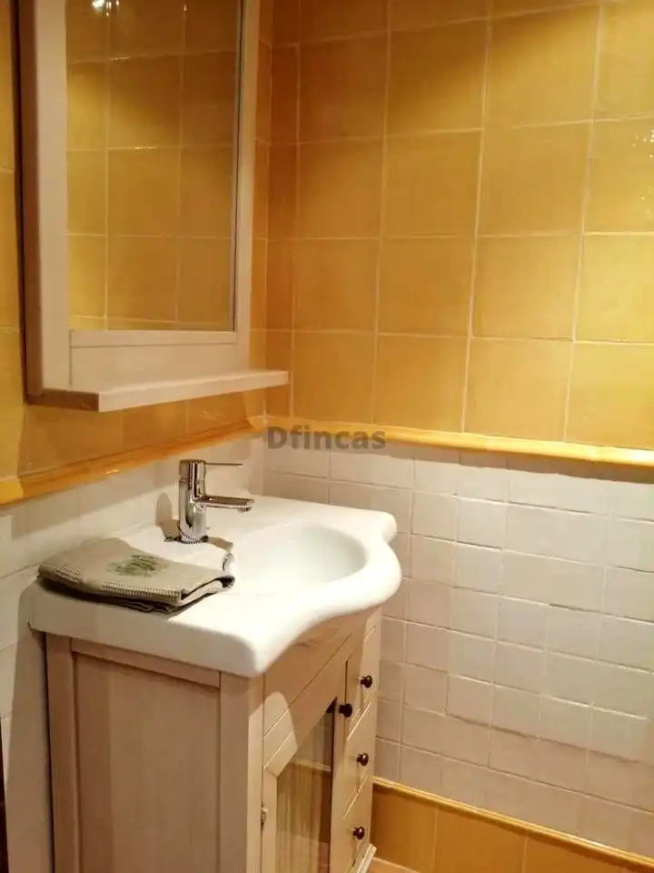 Bany de Edifici en venda en Mora de Rubielos