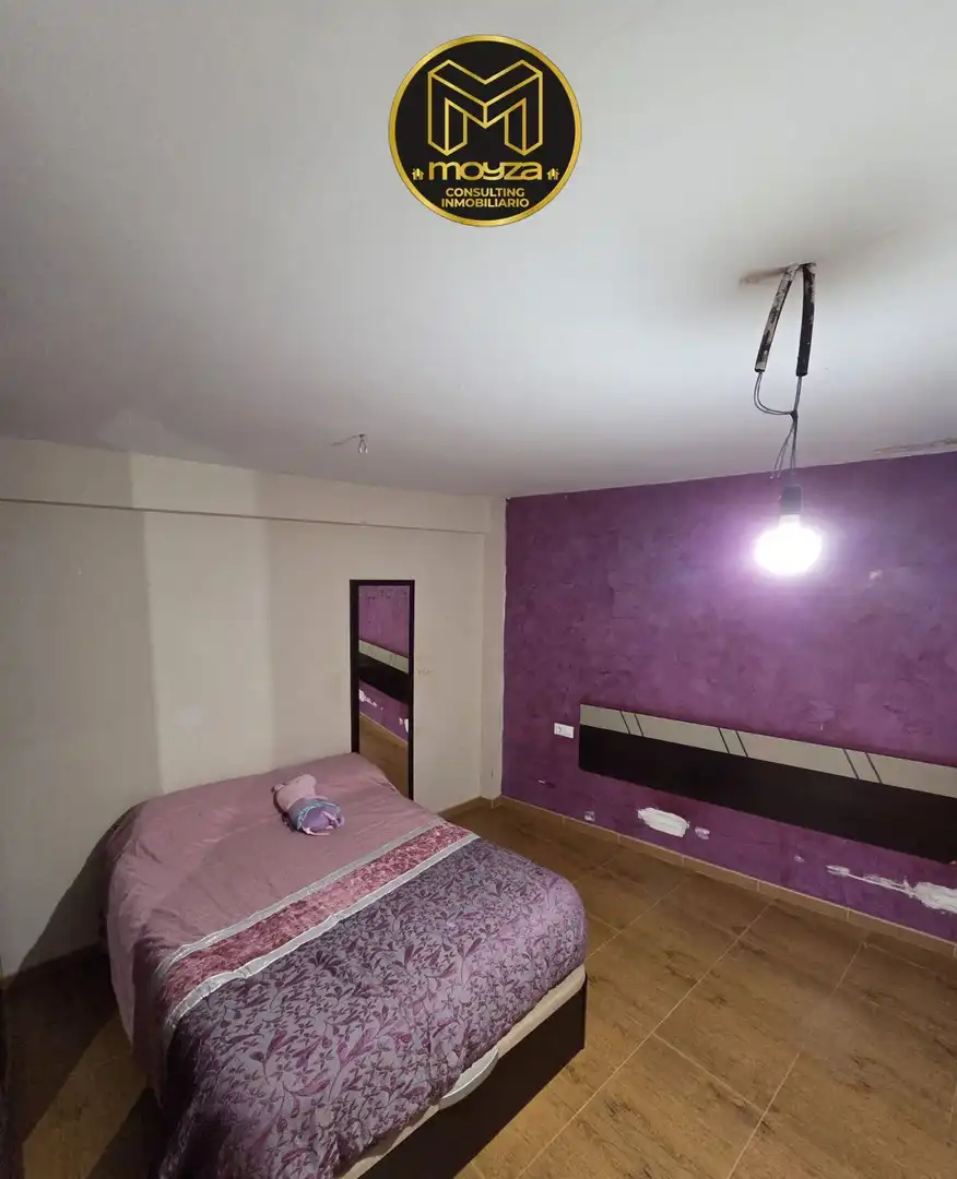 Dormitori de Casa o xalet en venda en Jaén amb Aire condicionat, Calefacció i Terrassa