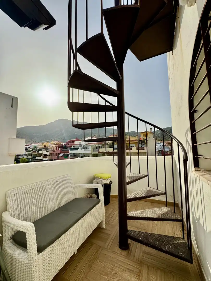 Balcony of Attic for sale in Benalmádena  with Air Conditioner, Private garden and Terrace