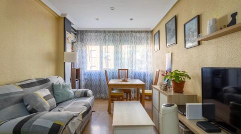 Foto 3 de Piso en venta en Calle Extremadura, Juan de la Cierva, Getafe
