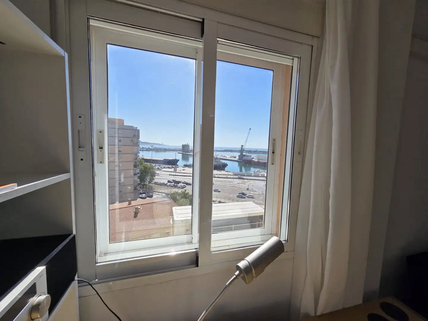 Habitación de Piso de alquiler en Málaga con Aire acondicionado y Amueblado