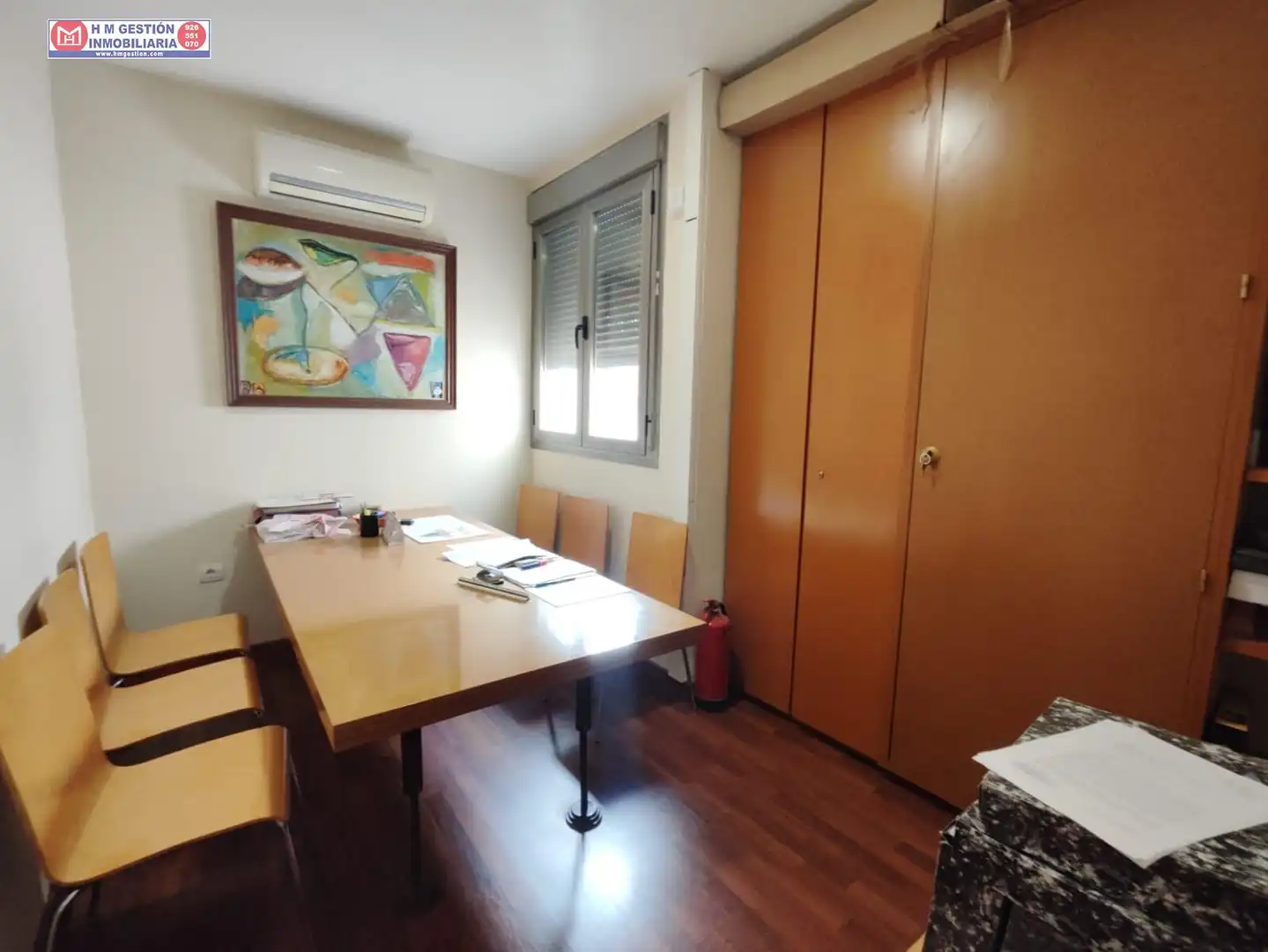 Esszimmer von Büro zum Verkauf in Alcázar de San Juan mit Klimaanlage, Terrasse und Möbliert
