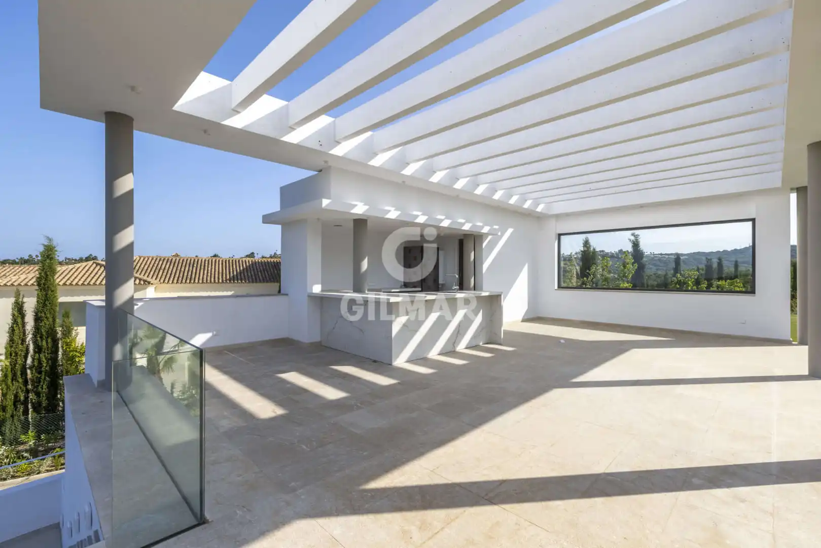 Terrassa de Casa o xalet en venda en Sotogrande amb Calefacció, Jardí privat i Piscina