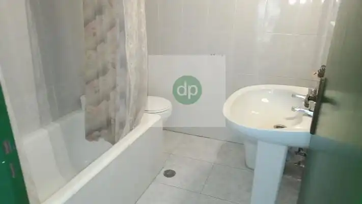 Badezimmer von Wohnung zum Verkauf in Badajoz mit Terrasse und Abstellraum