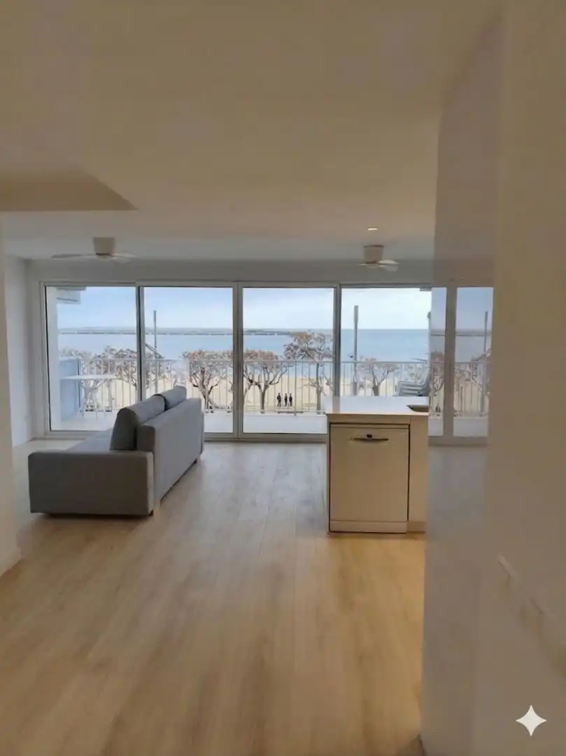 Apartament amb ascensor de lloguer a Passeig del Mar, imagen 4