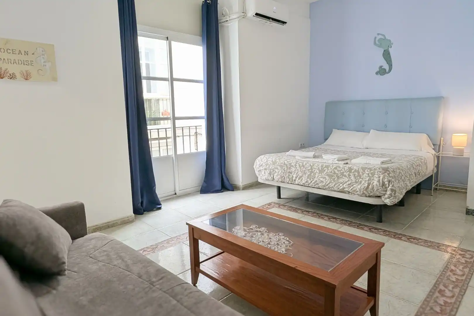 Bedroom of Buildings for sale in Cádiz
