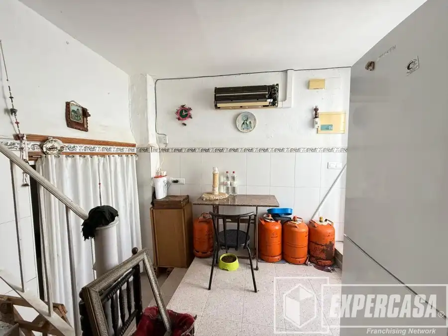 Cuina de Casa o xalet en venda en Llíria amb Terrassa