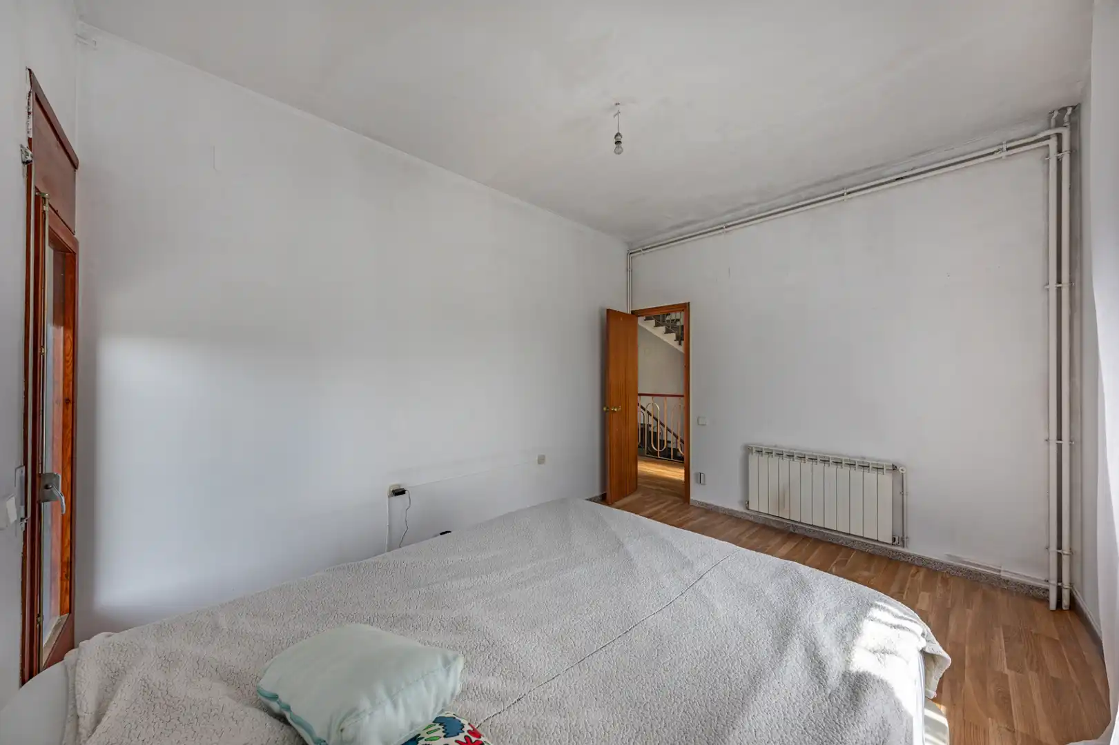Habitación de Casa o chalet en venta en Llinars del Vallès con Aire acondicionado, Calefacción y Jardín privado