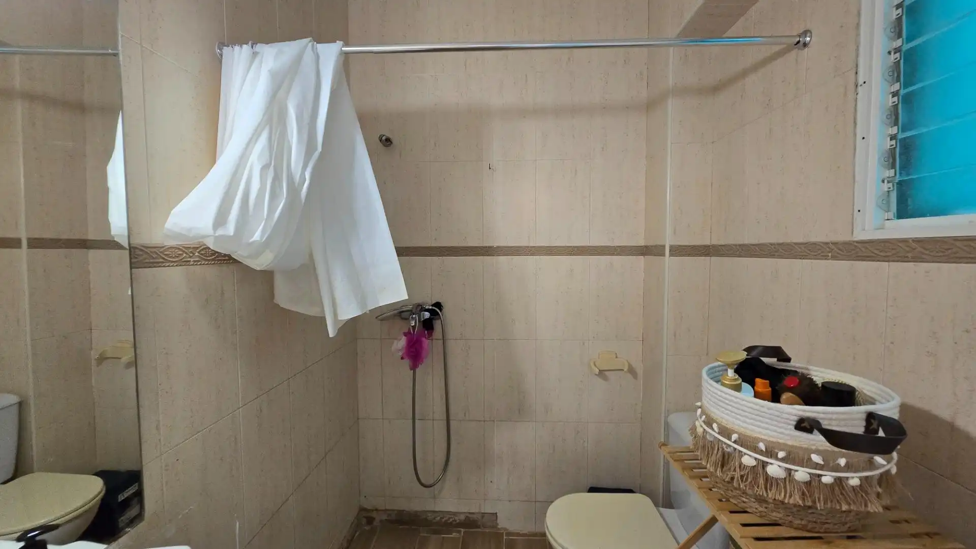 Badezimmer von Wohnung zum Verkauf in Cartagena
