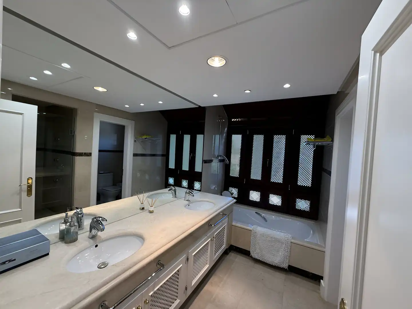 Apartament amb piscina en venda a Nueva Andalucía, imagen 22