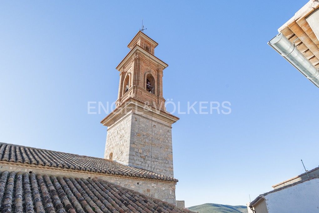Exterior view of House or chalet for sale in Alcublas  with Heating, Terrace and Storage room