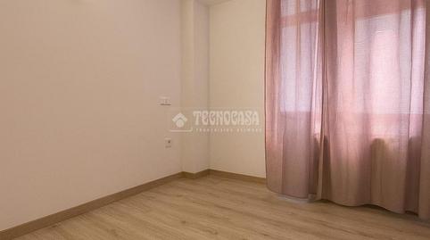 Foto 3 de Pis en venda a Plaza de la Cdad. de Salta, Colina, Madrid