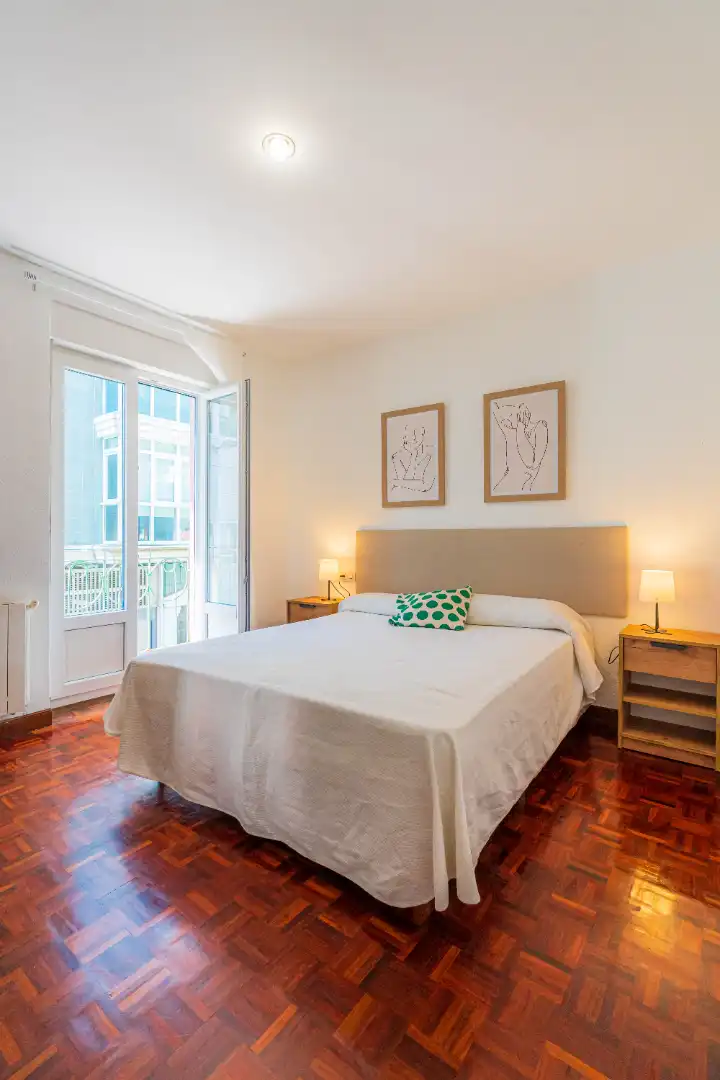 Habitación de Piso en venta en Santander con Calefacción, Parquet y Terraza