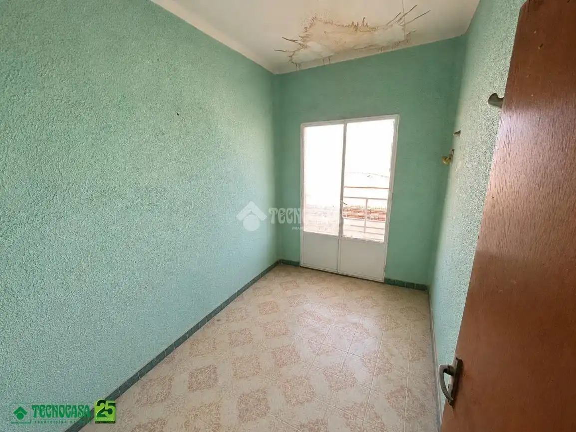 Habitación de Piso en venta en Manzanares con Terraza y Balcón