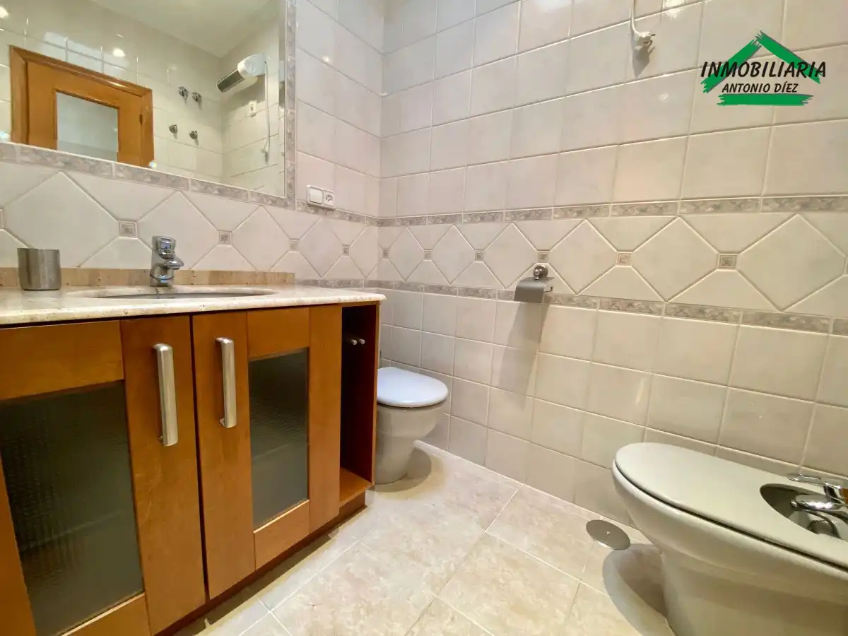 Baño de Casa o chalet de alquiler en Aspe Centro