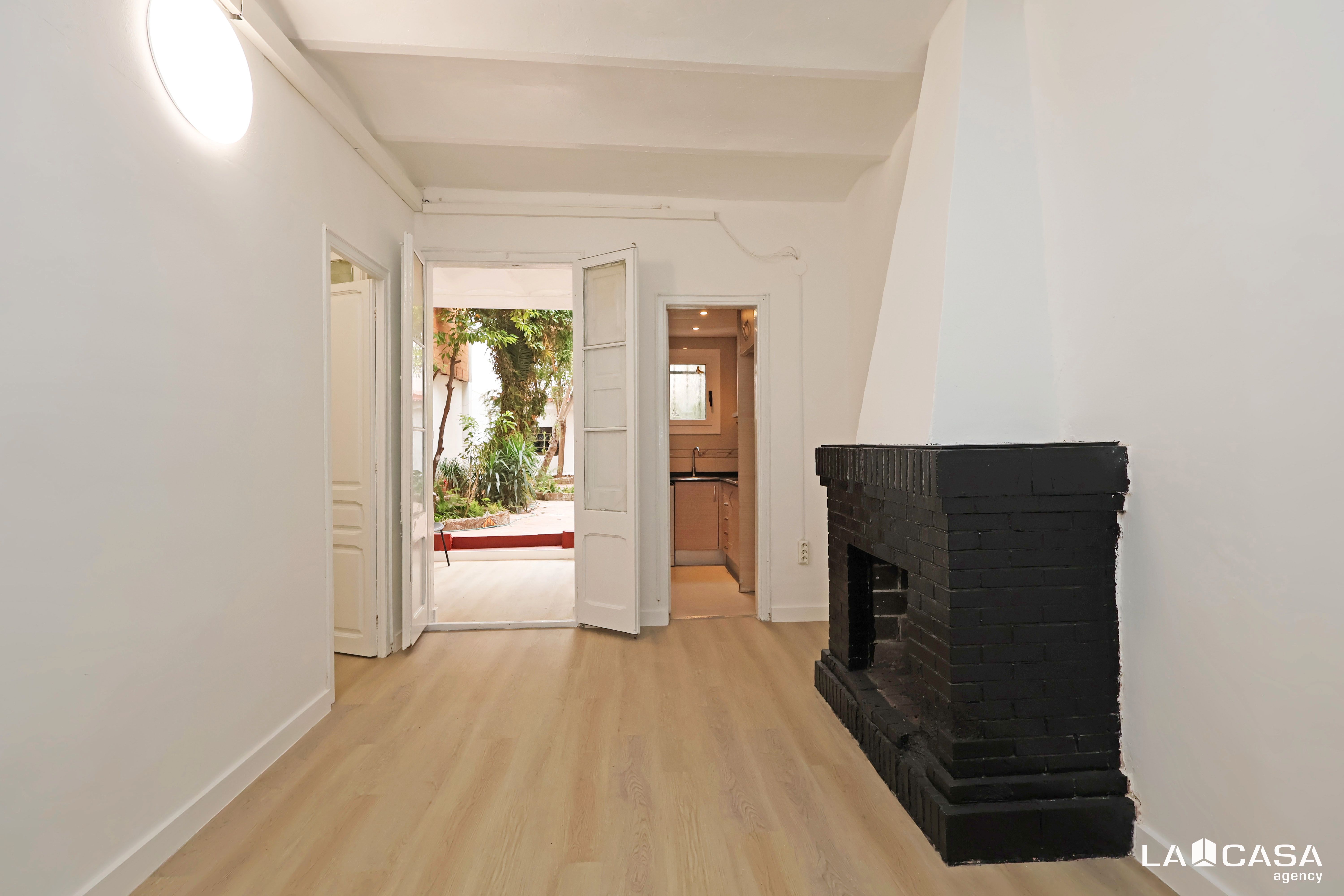 Planta baixa en venda en Esplugues de Llobregat amb Terrassa