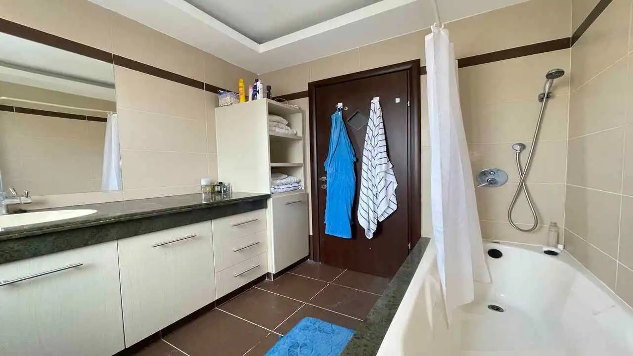 Badezimmer von Haus oder Chalet zum Verkauf in Villaverde