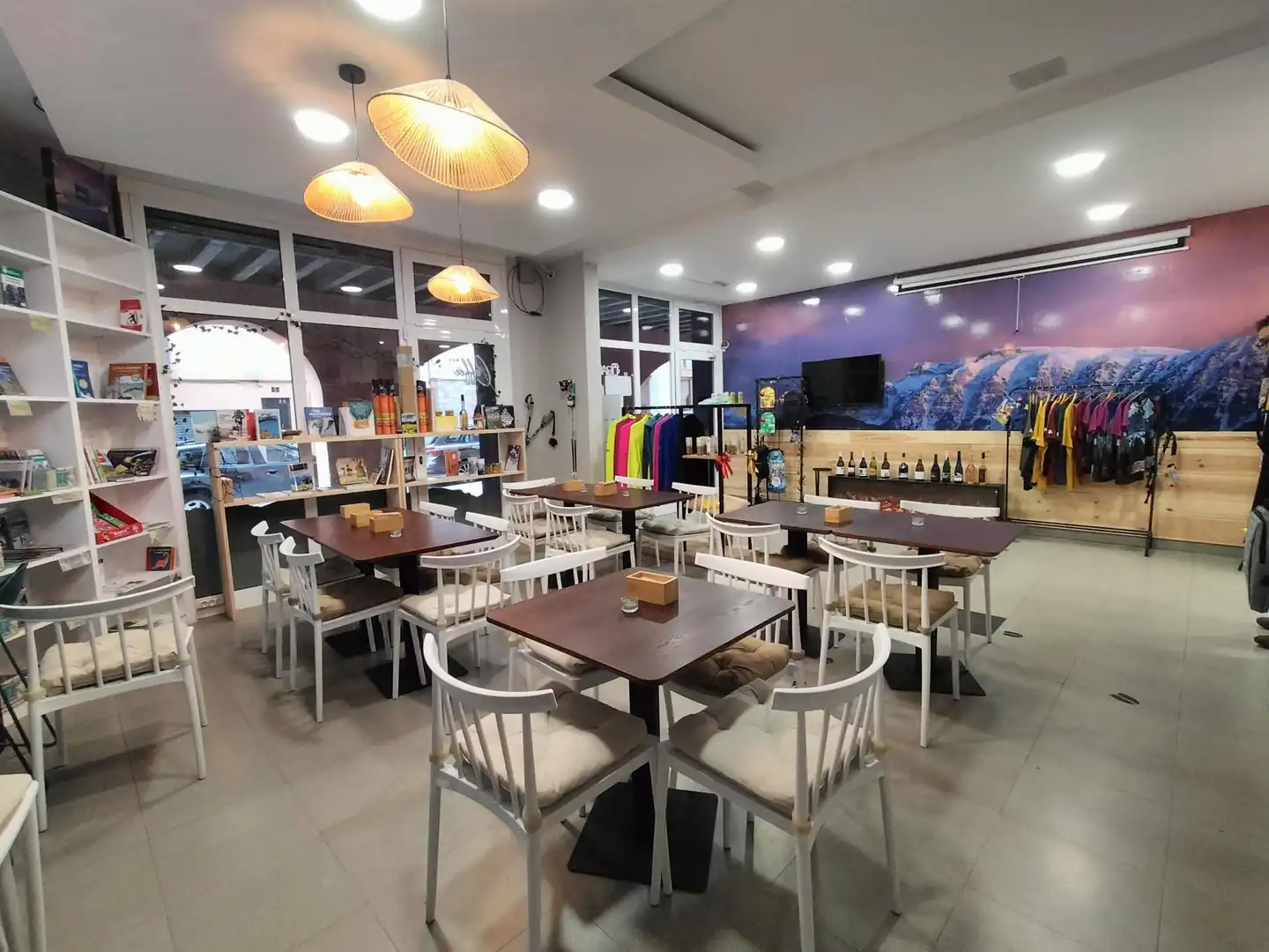Local comercial en traspàs a La Seu d'Urgell, imagen 12