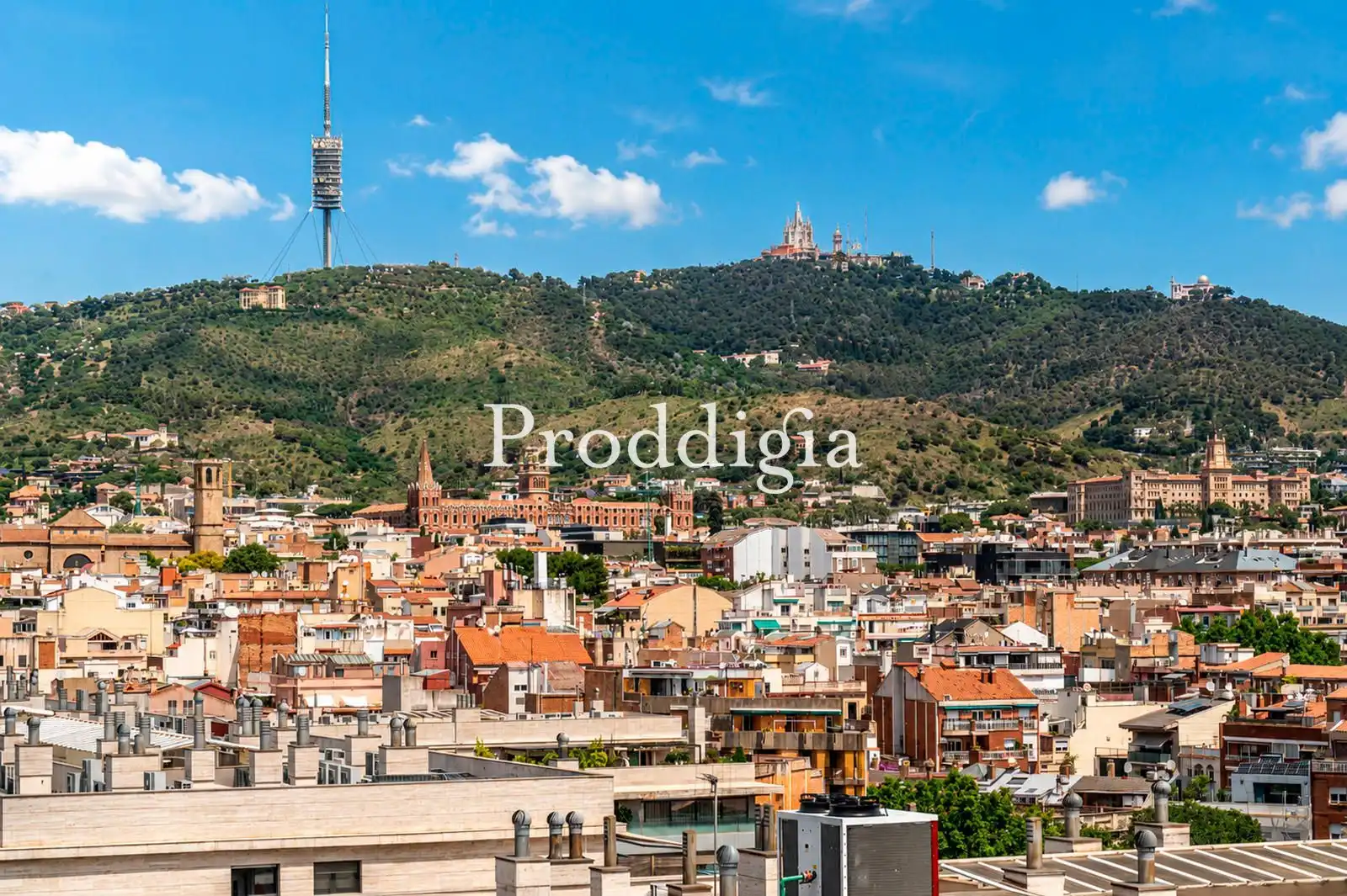Vista exterior de Àtic en venda en Barcelona amb Aire condicionat, Calefacció i Terrassa