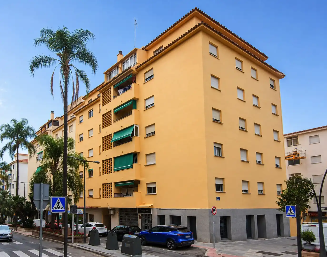 Vista exterior de Apartament en venda en Marbella amb Terrassa, Moblat i Internet