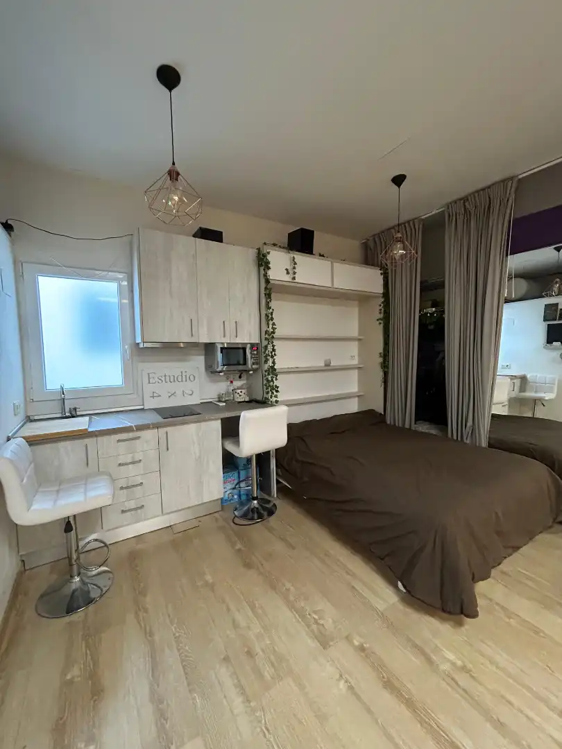 Schlafzimmer von Geschaftsraum zum Verkauf in Alicante / Alacant mit Klimaanlage, Parkett und Möbliert