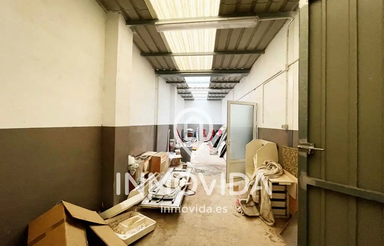 Exterior view of Industrial buildings for sale in Novelé  / Novetlè